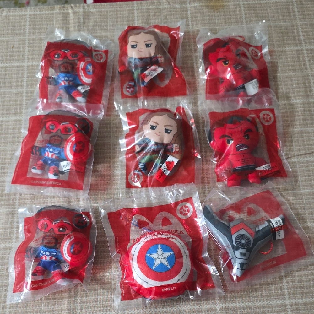 Marvel Superhero Plush Toy Collection - Red and Blue